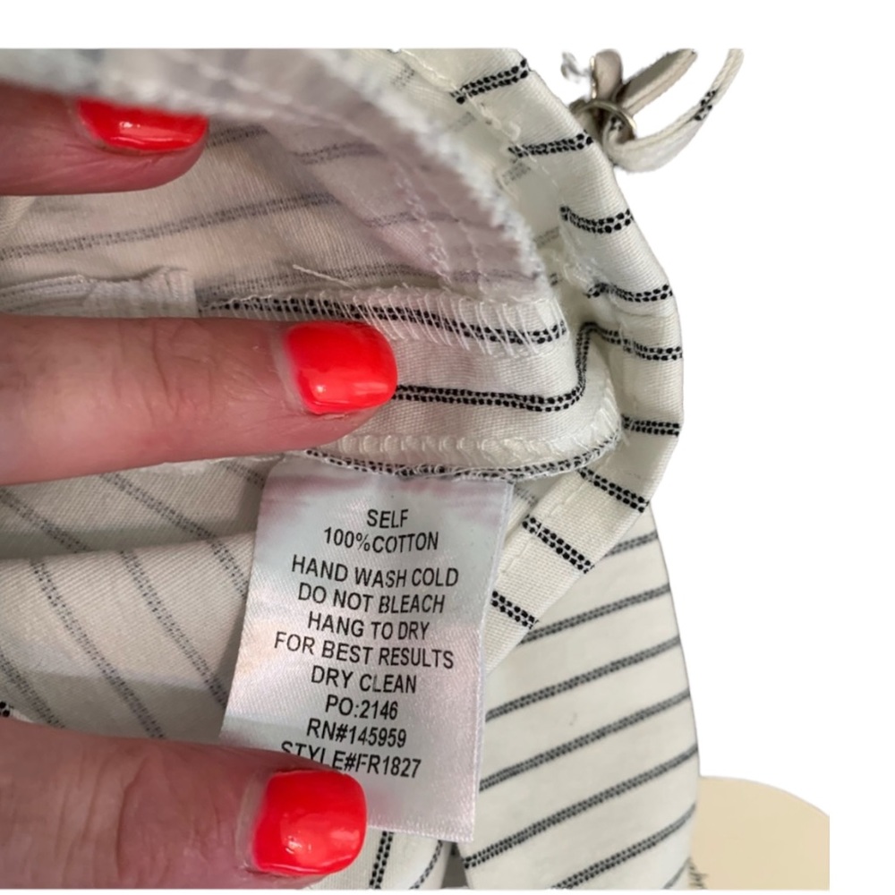 NWT Dress Forum Striped Cotton Romper - Sz M - Picture 7 of 7